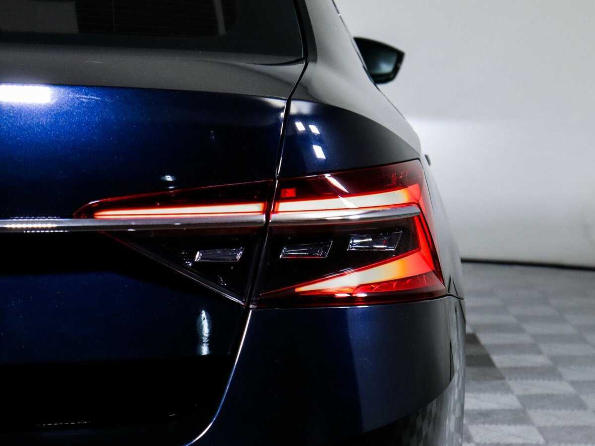 Купить Skoda Superb, 2021, 117 838 км, фото №17