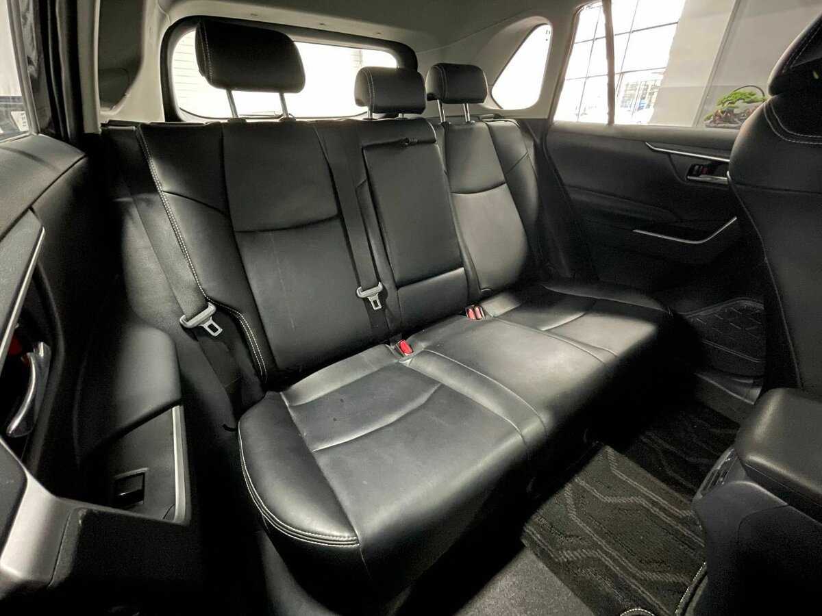 Купить Toyota RAV4, 2023, 5 470 км, фото №18