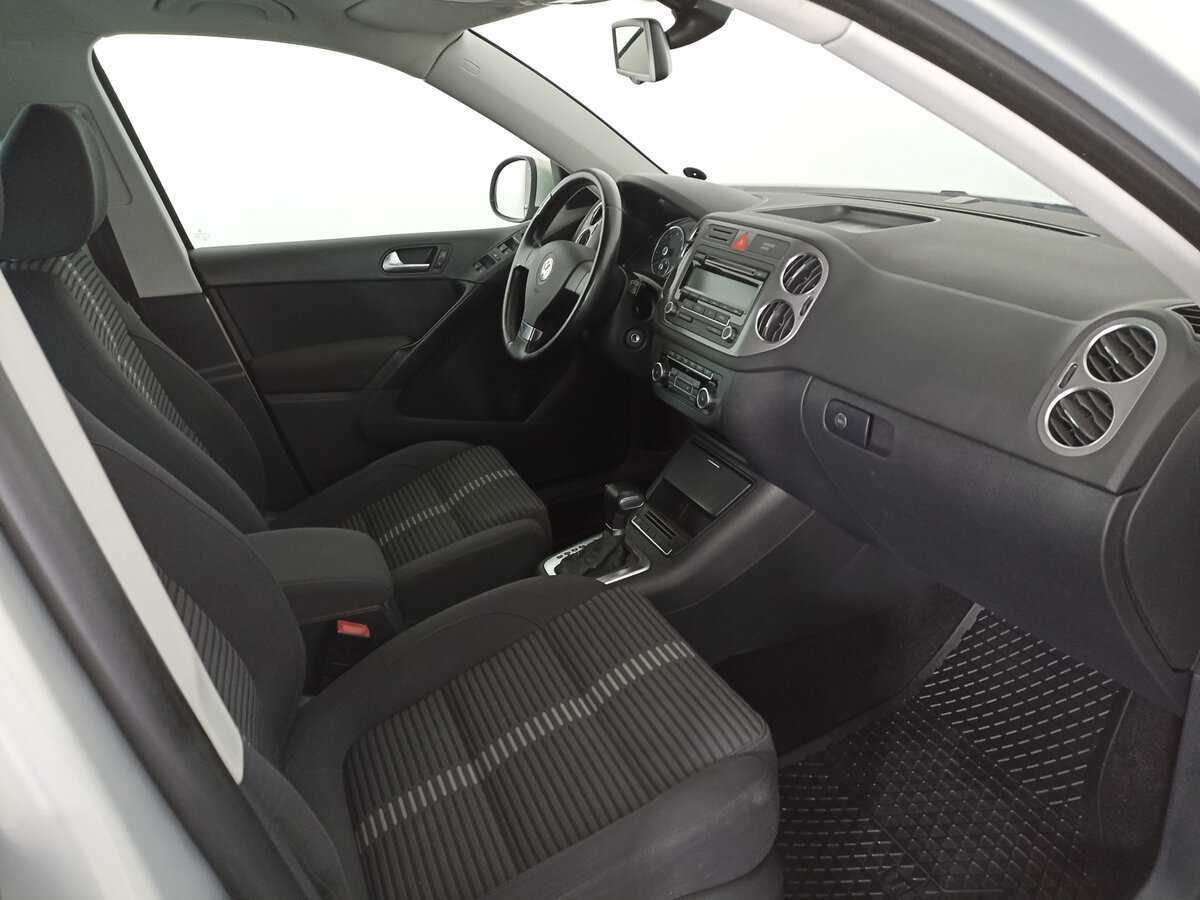 Купить Volkswagen Tiguan, 2010, 128 135 км, фото №7