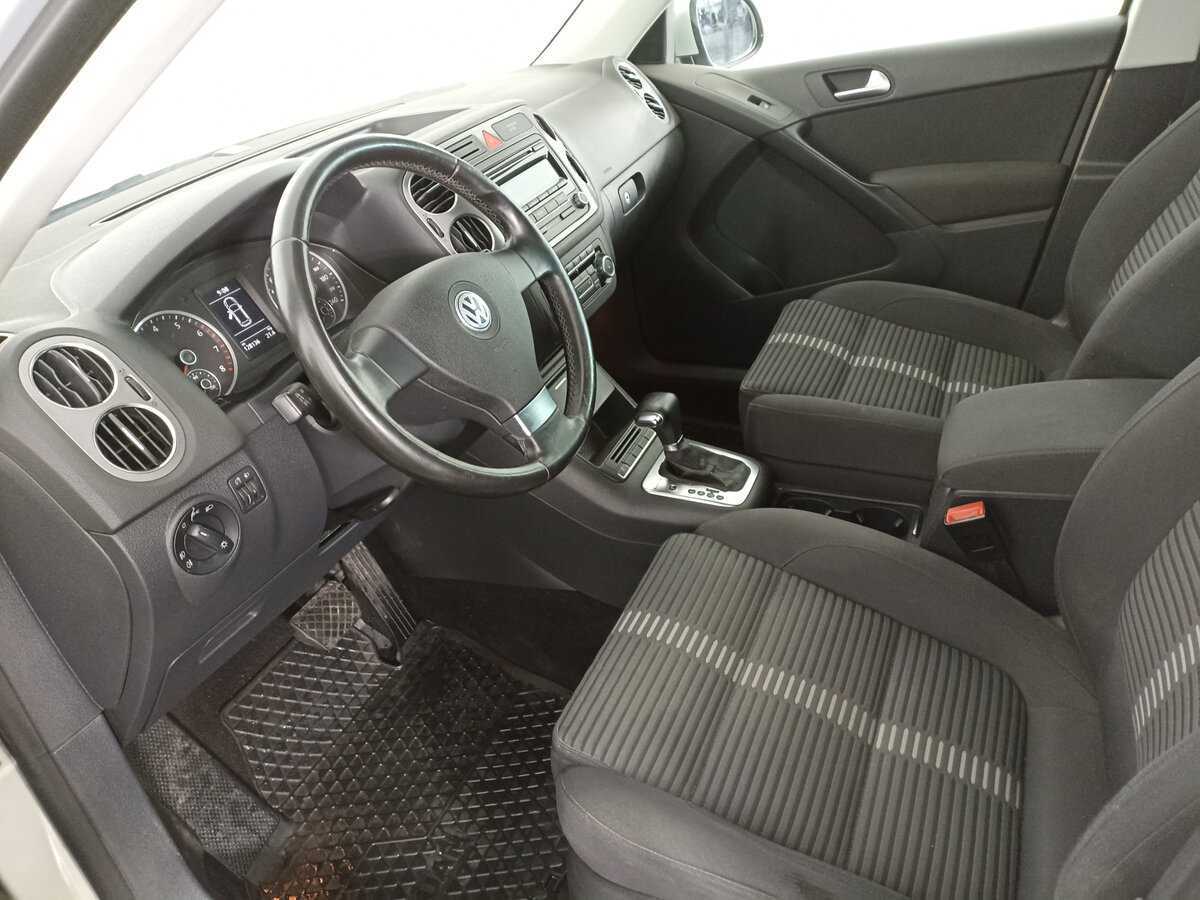 Купить Volkswagen Tiguan, 2010, 128 135 км, фото №12