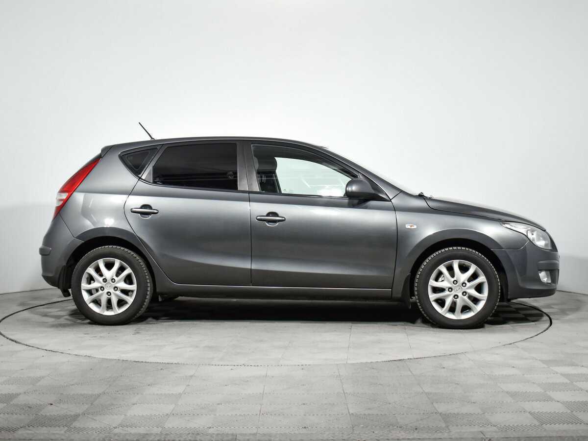 Купить Hyundai i30, 2009, 194 410 км, фото №4