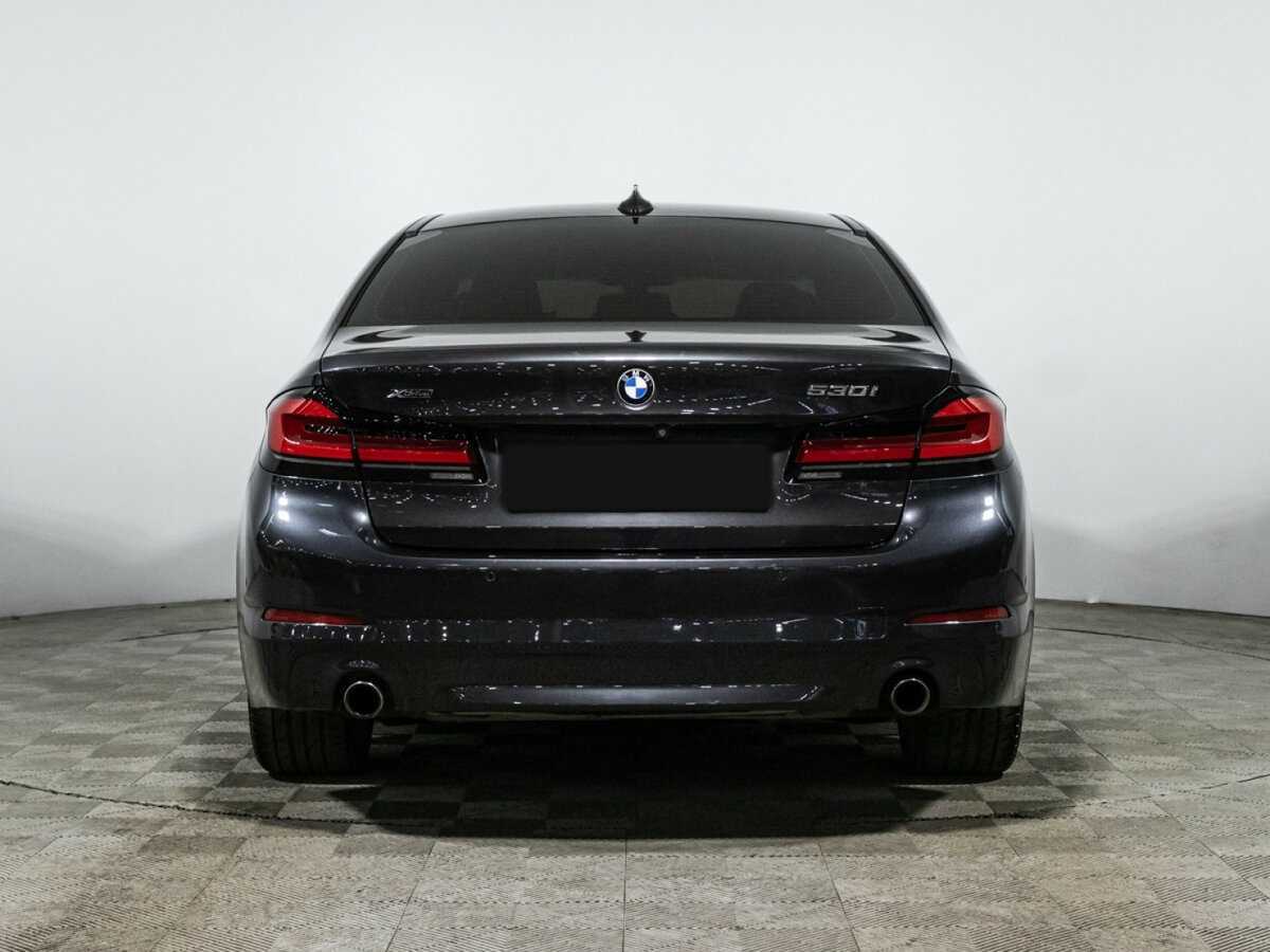Купить BMW 5 серии 530i xDrive, 2017, 230 970 км, фото №6