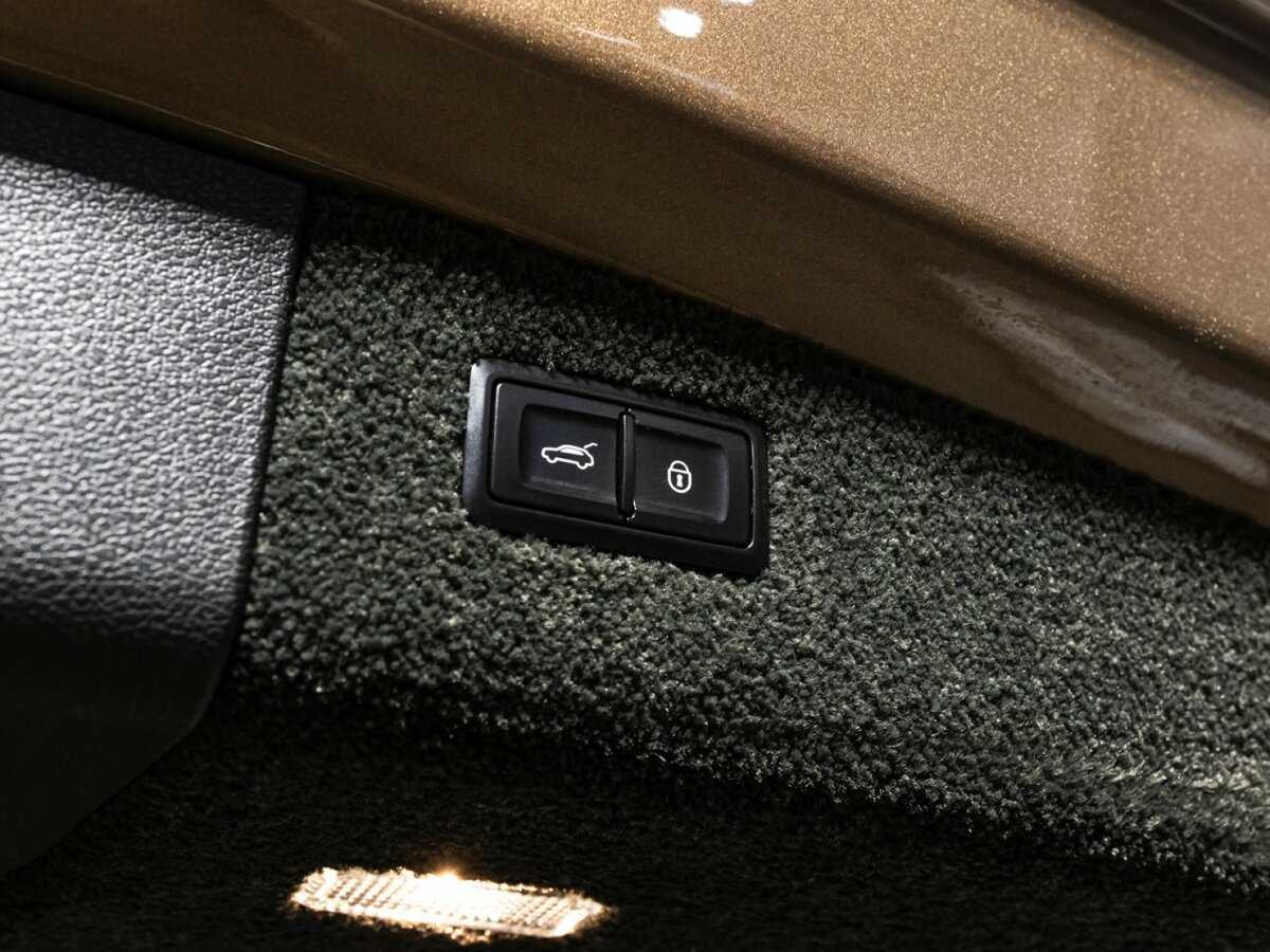 Купить Bentley Bentayga, 2016, 85 114 км, фото №16