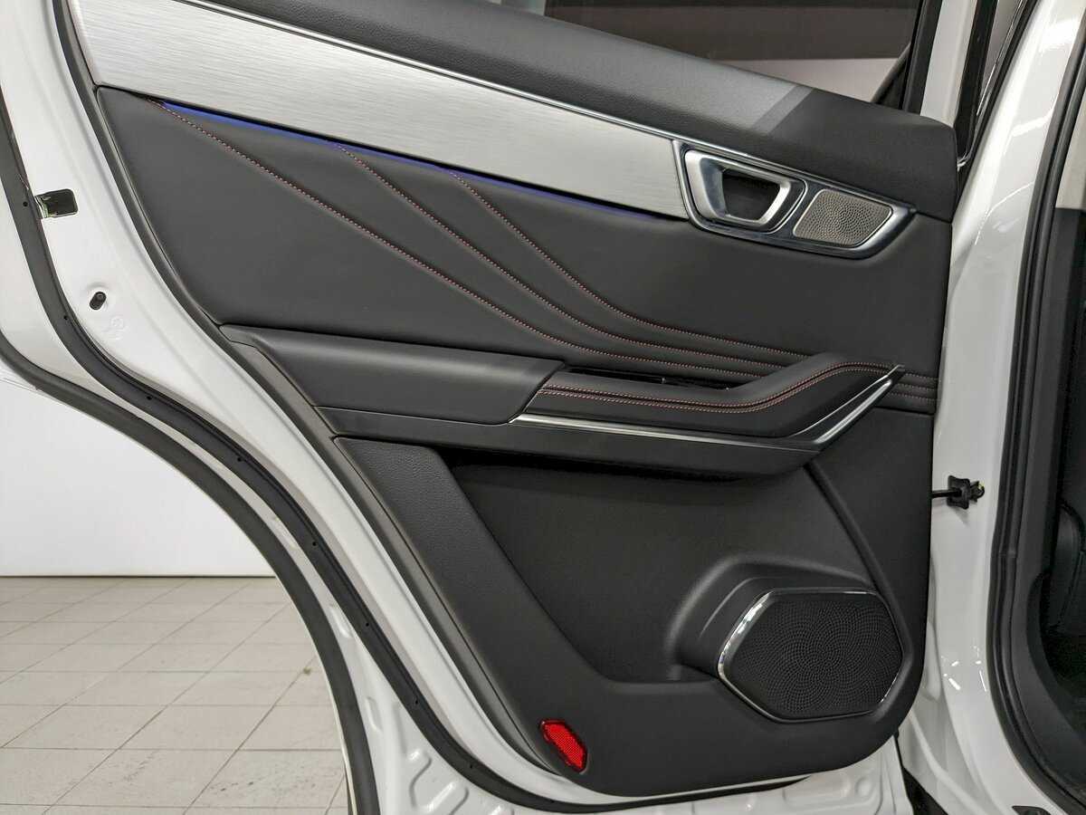 Купить FAW Bestune T99, 2023, 50 км, фото №16