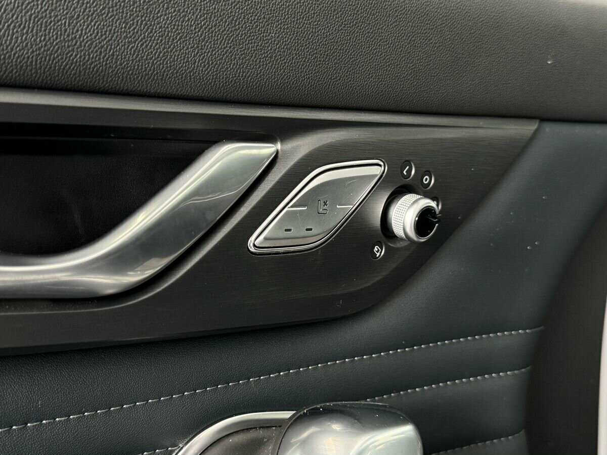 Купить Changan CS95, 2023, 3 633 км, фото №10