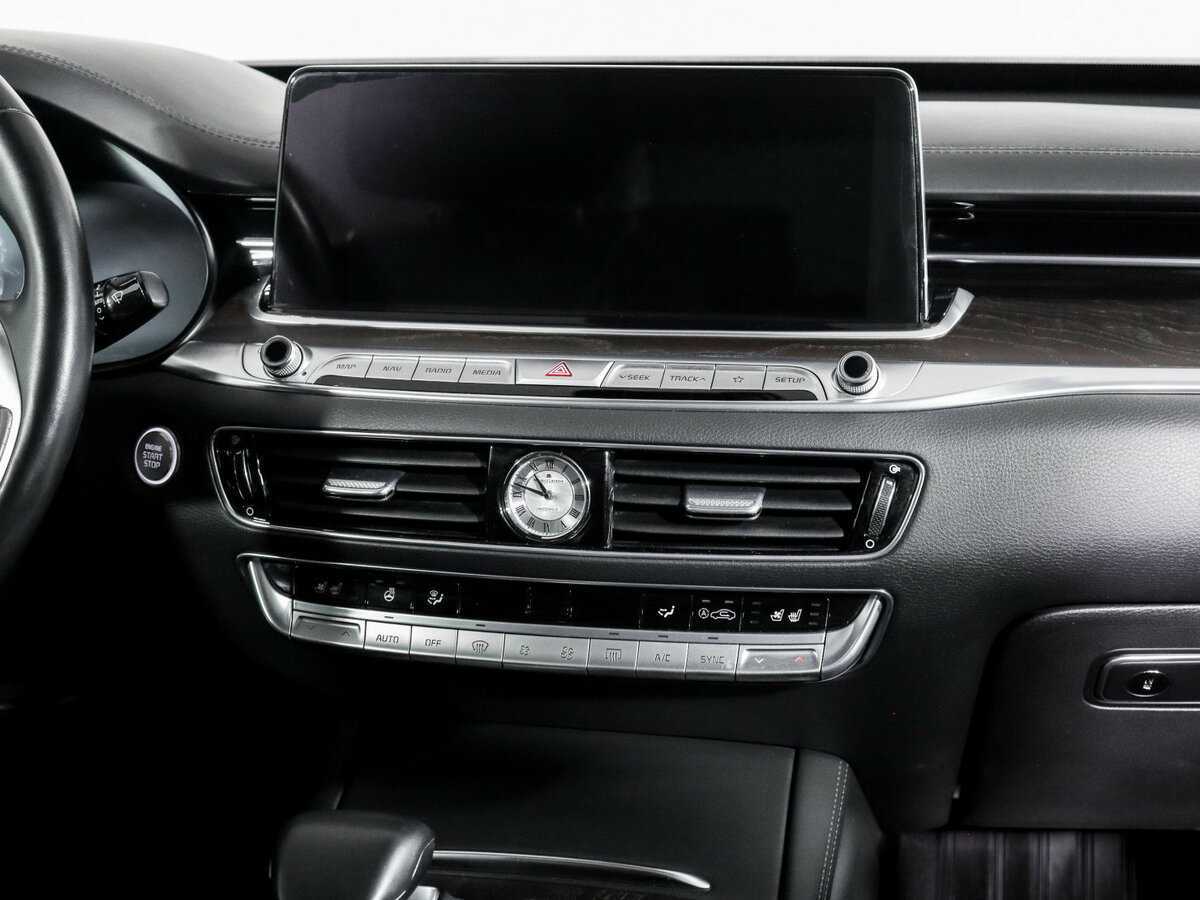 Купить Kia K900, 2019, 105 381 км, фото №10