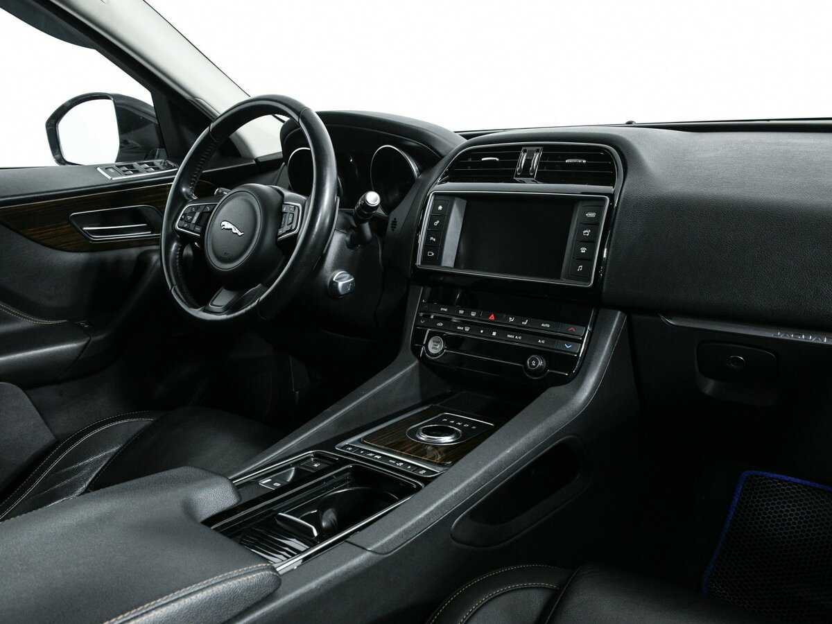 Купить Jaguar F-Pace, 2017, 100 248 км, фото №7