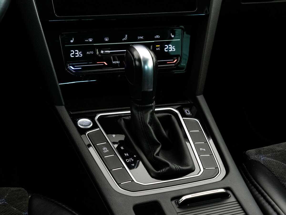 Купить Volkswagen Passat, 2020, 133 000 км, фото №13