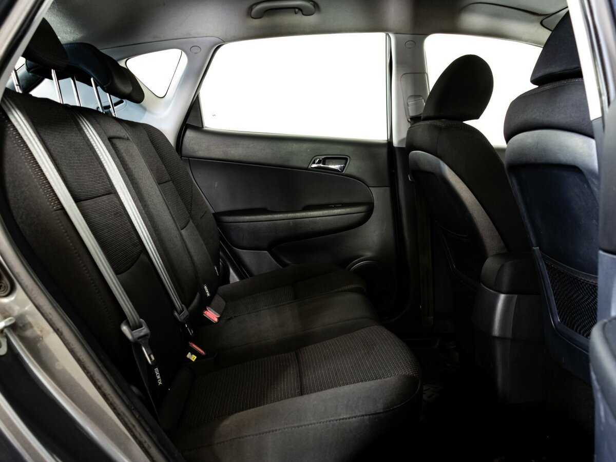 Купить Hyundai i30, 2009, 203 211 км, фото №11
