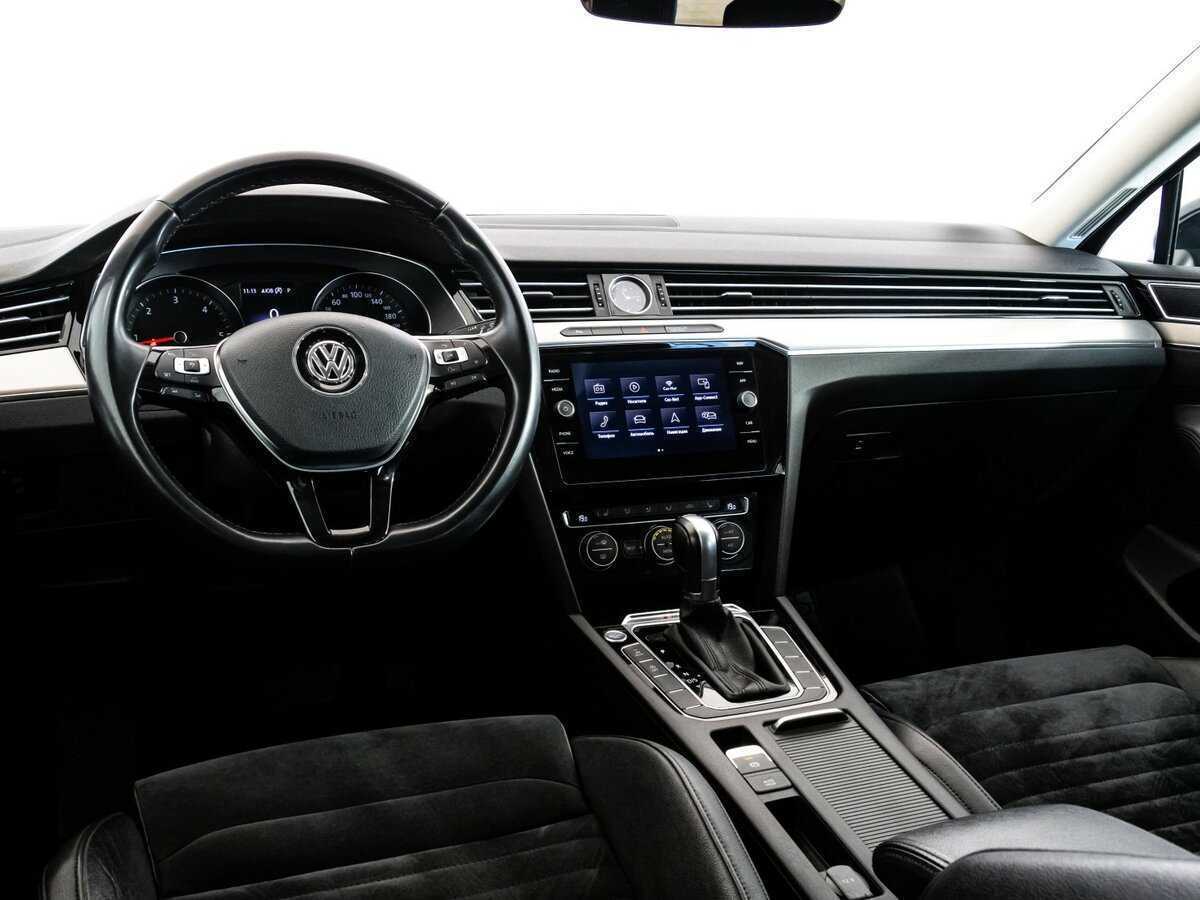 Купить Volkswagen Passat DSG7, 2018, 164 083 км, фото №8