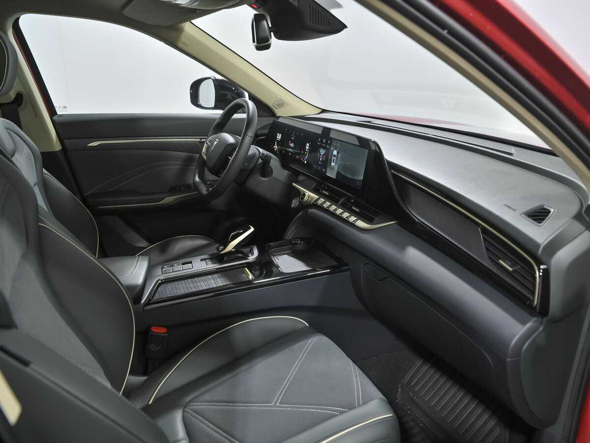 Купить FAW Bestune T55, 2023, 26 км, фото №7