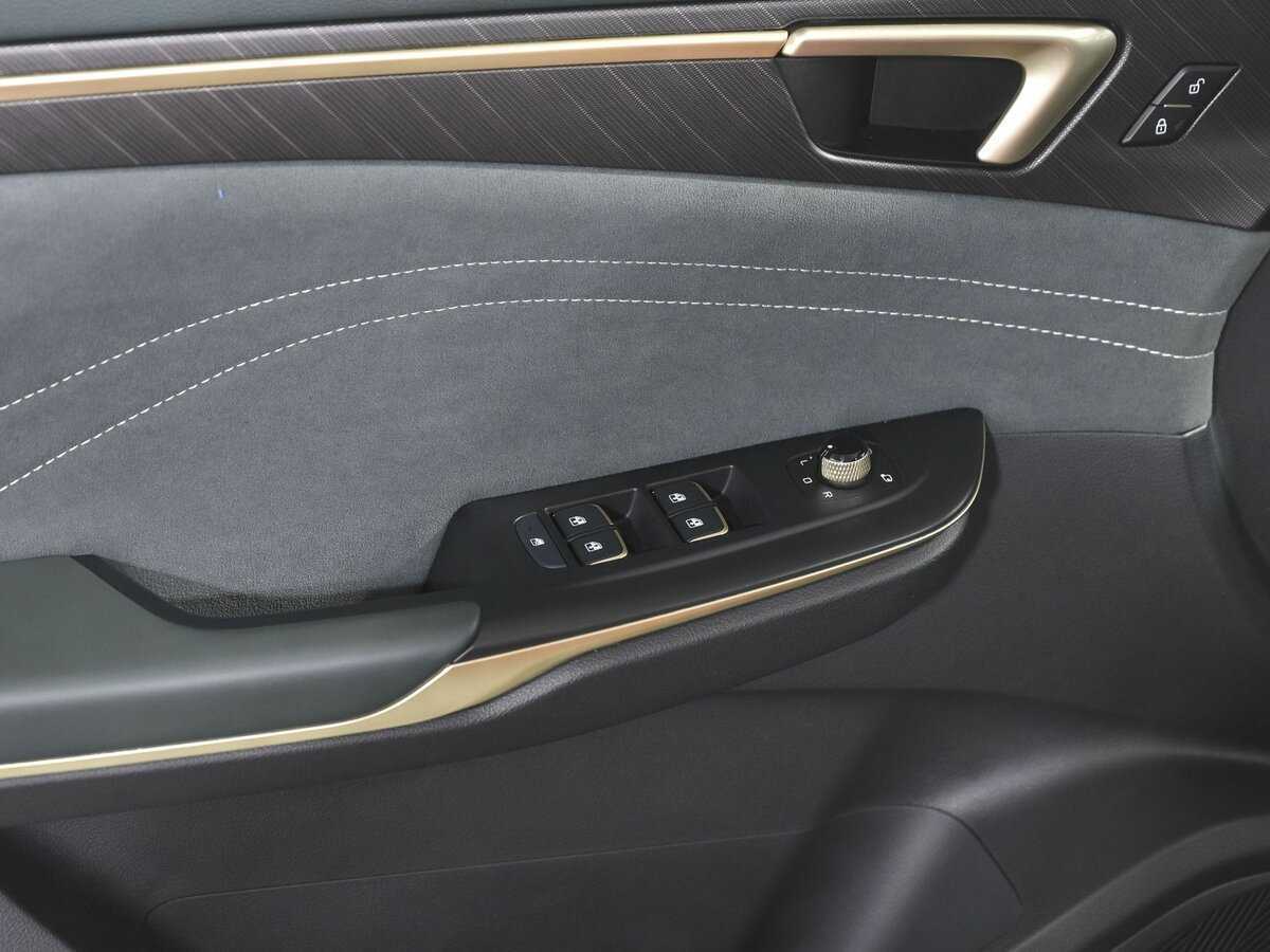 Купить FAW Bestune T55, 2023, 26 км, фото №19