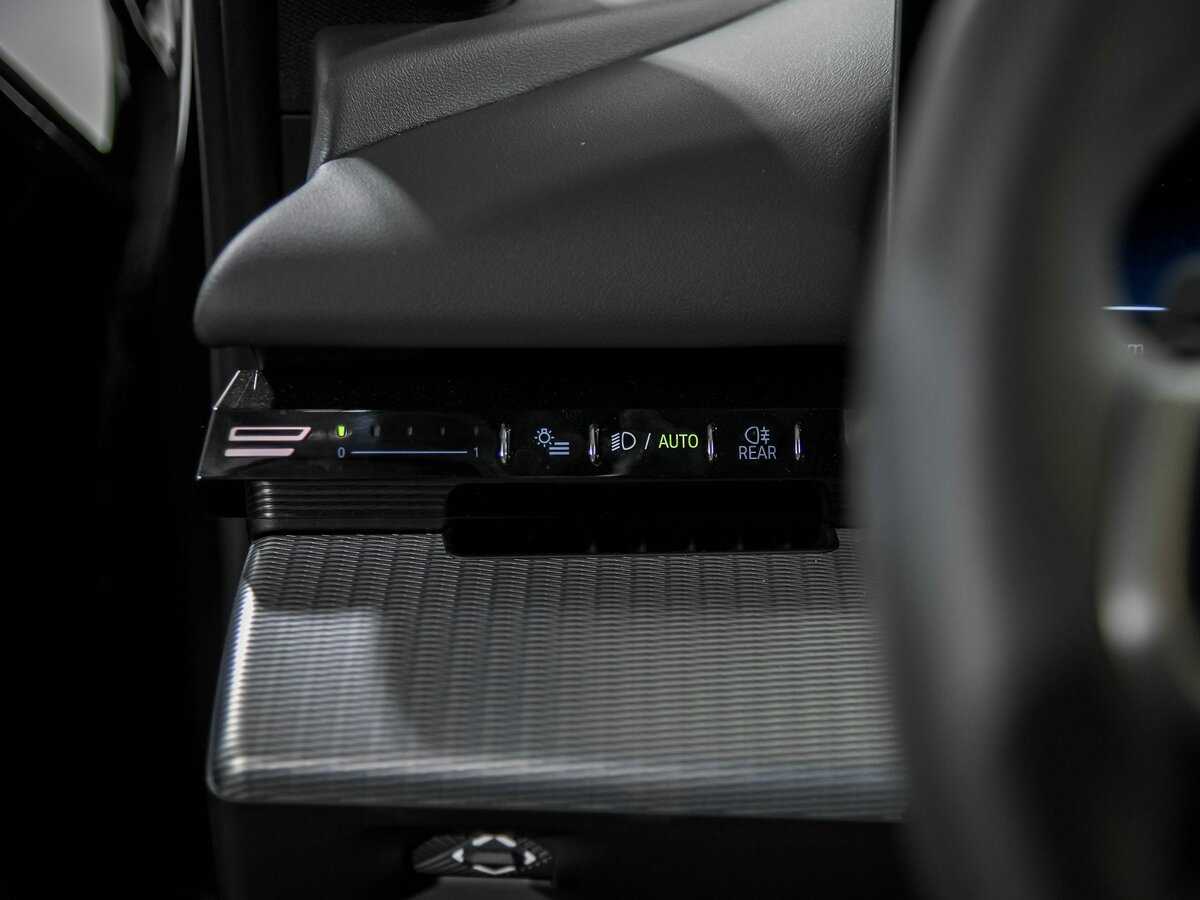 Купить BMW 5 серии 520d xDrive, 2024, 8 594 км, фото №15