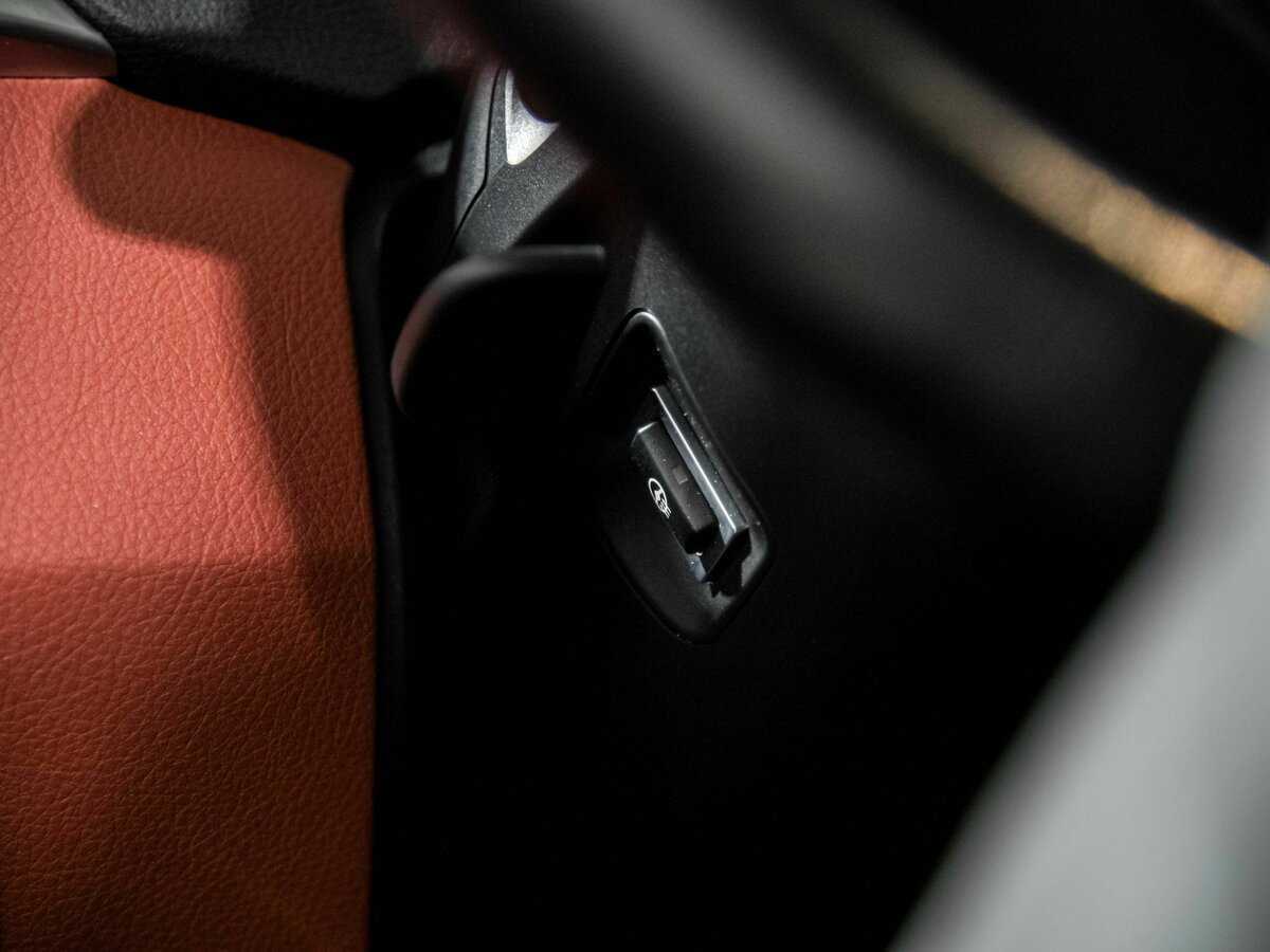 Купить BMW 4 серии 420i, 2018, 81 983 км, фото №8