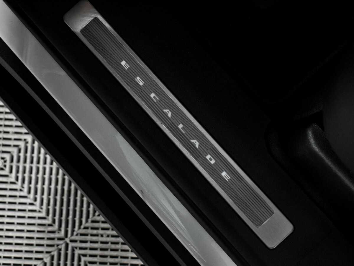 Купить Cadillac Escalade-V, 2022, 11 252 км, фото №10