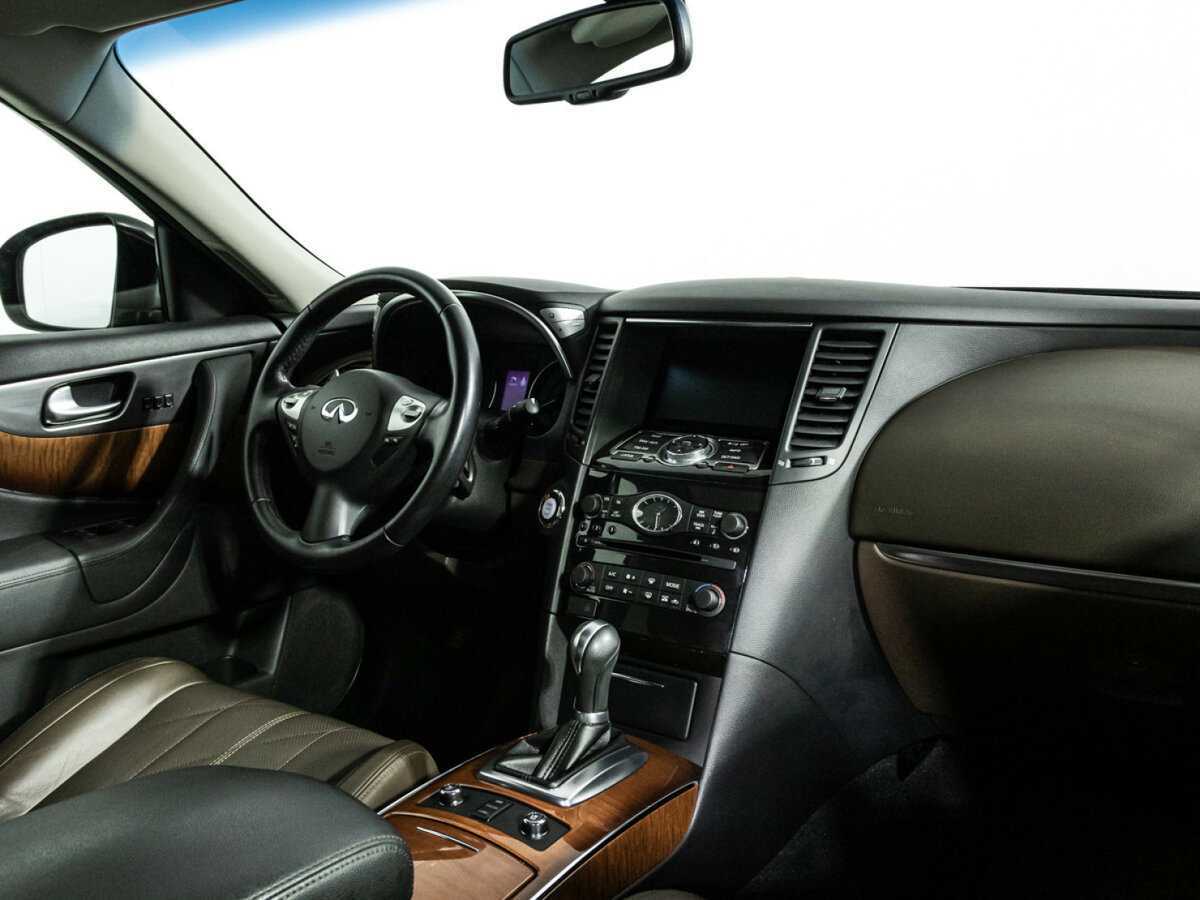 Купить Infiniti QX70, 2016, 105 000 км, фото №9
