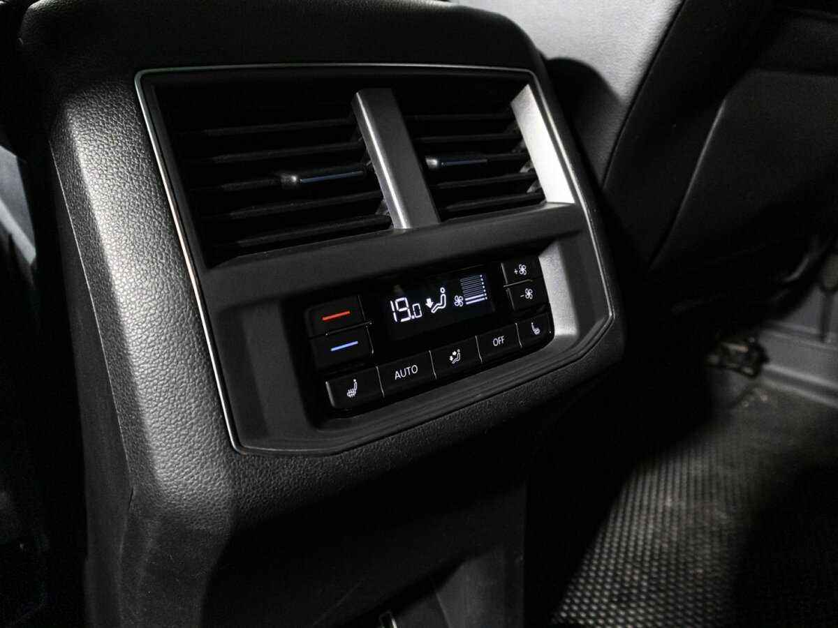 Купить Volkswagen Teramont, 2018, 150 350 км, фото №17