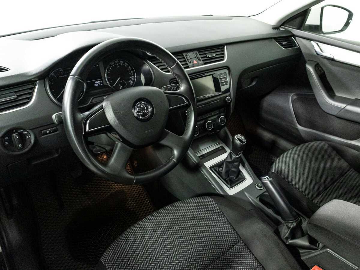 Купить Skoda Octavia, 2014, 136 273 км, фото №11