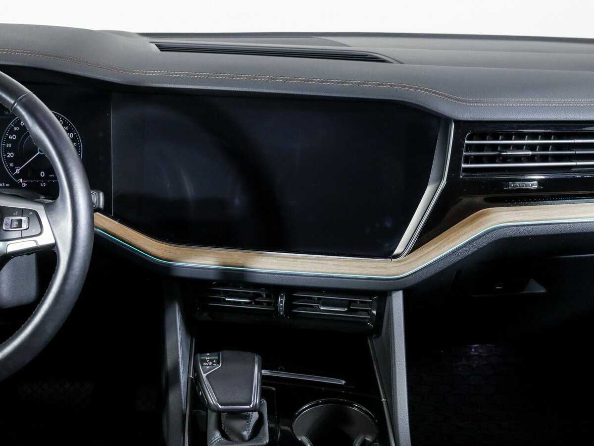 Купить Volkswagen Touareg, 2019, 99 162 км, фото №13