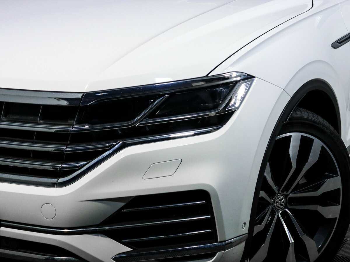 Купить Volkswagen Touareg, 2019, 99 162 км, фото №16