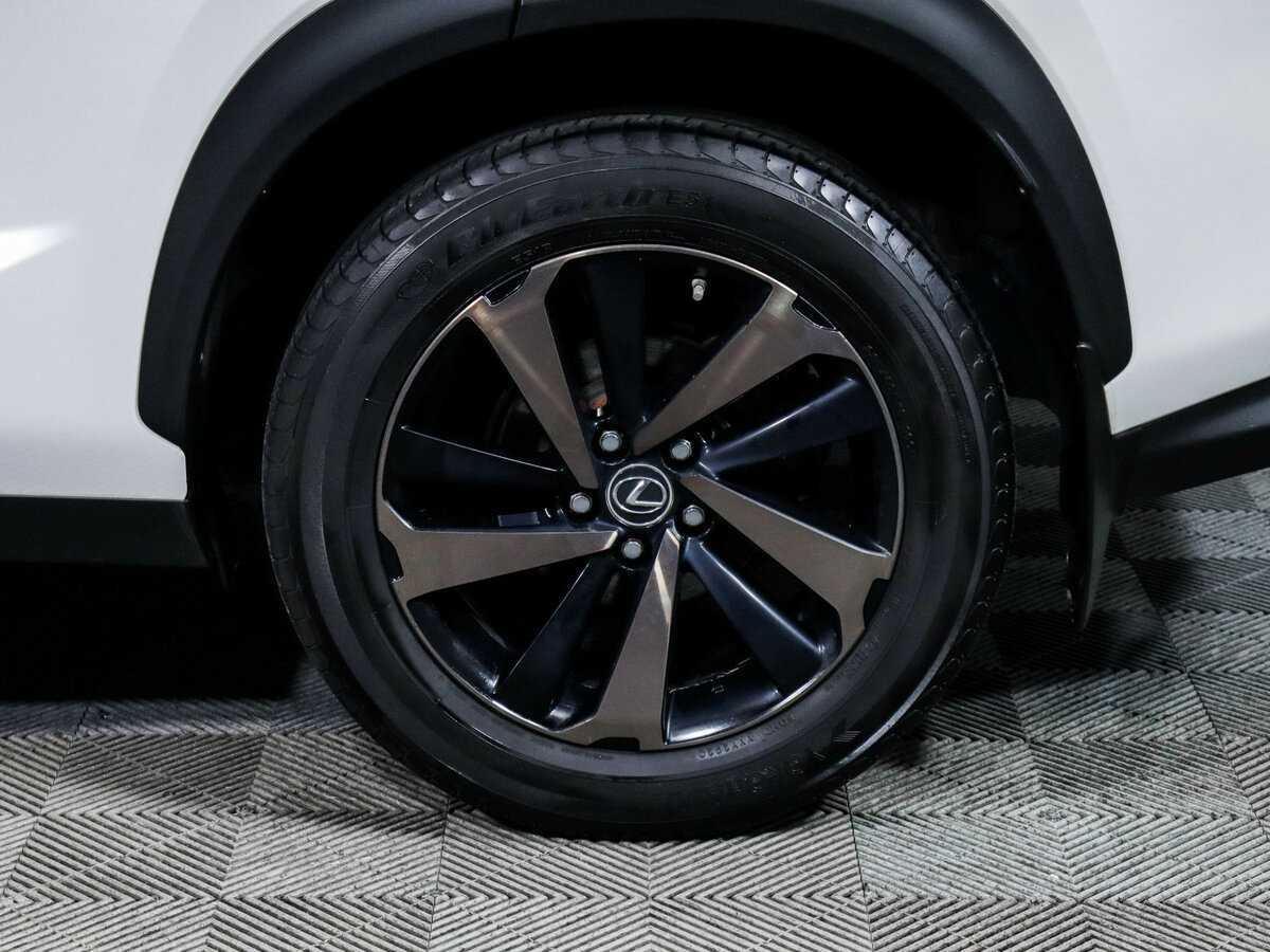 Купить Lexus NX 200, 2020, 80 100 км, фото №15