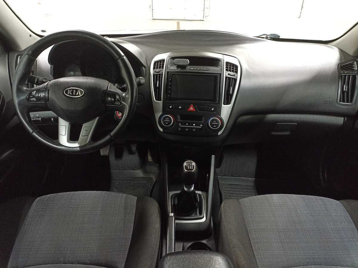 Купить Kia Ceed, 2011, 240 205 км, фото №14