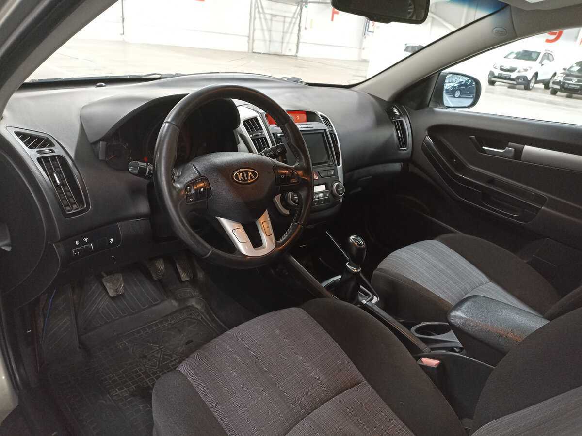 Купить Kia Ceed, 2011, 240 205 км, фото №16