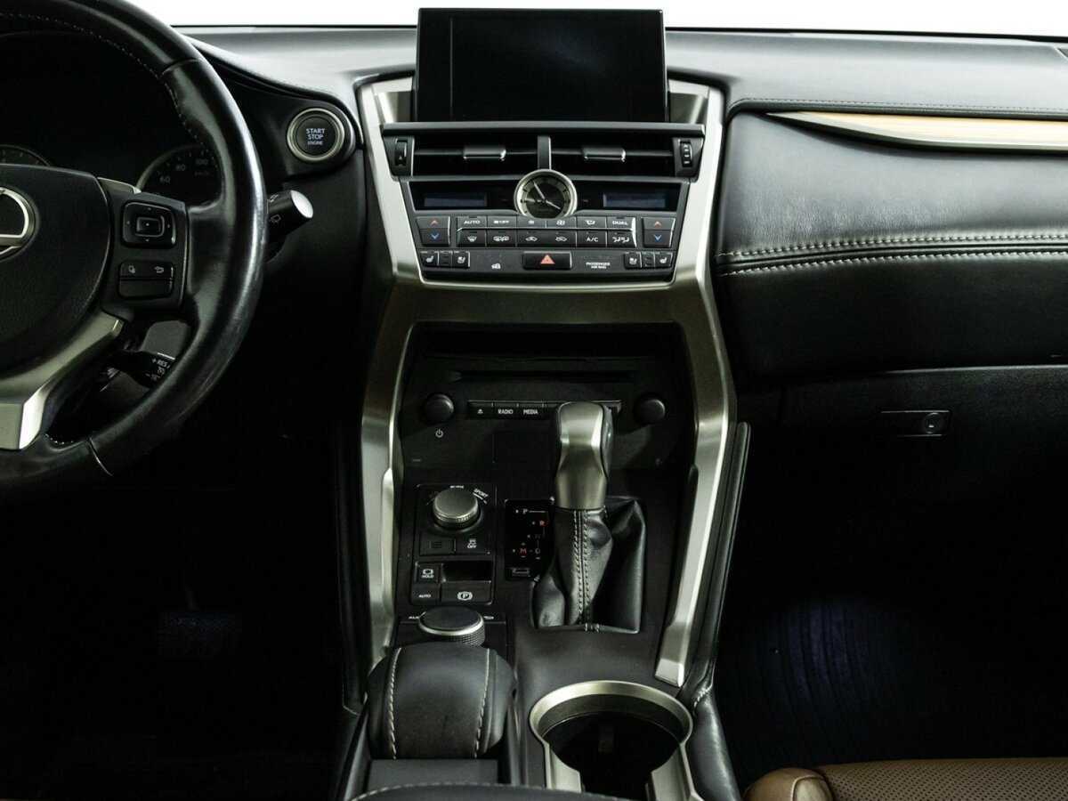 Купить Lexus NX 200t, 2015, 130 220 км, фото №12