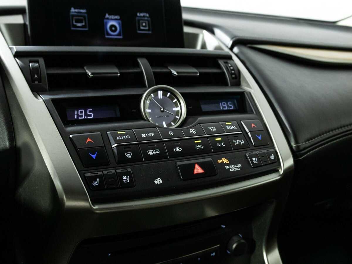 Купить Lexus NX 200t, 2015, 130 220 км, фото №20