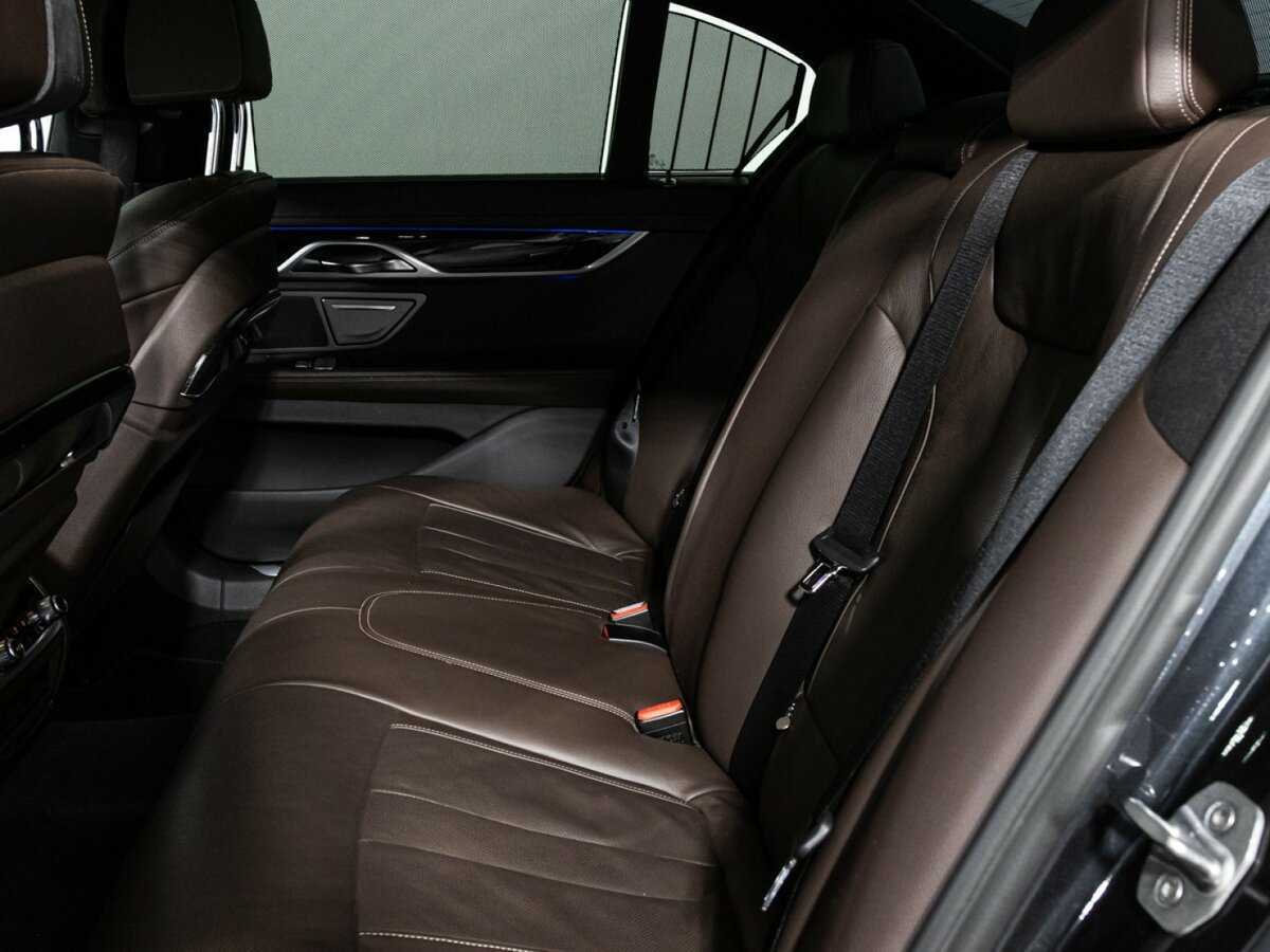 Купить BMW 7 серии 730d xDrive, 2016, 145 983 км, фото №10