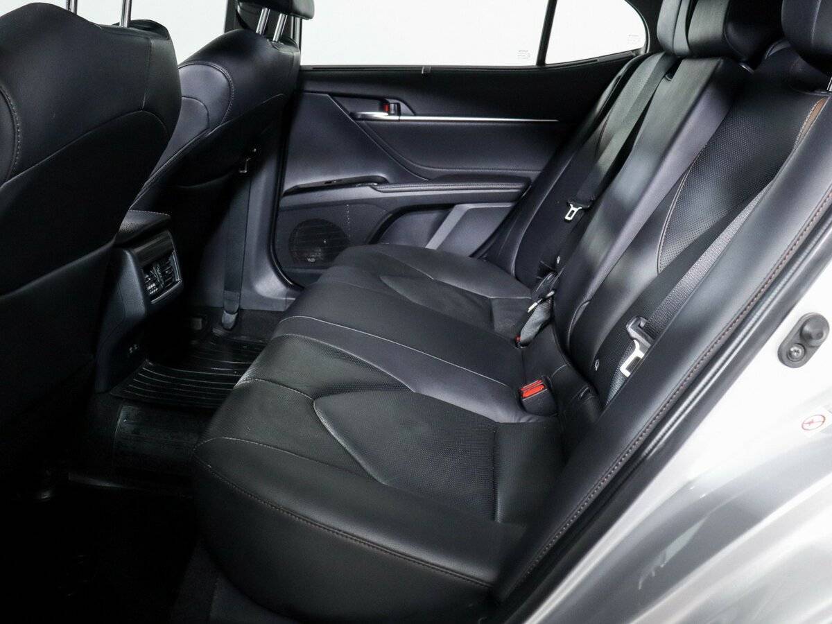 Купить Toyota Camry, 2018, 203 558 км, фото №10