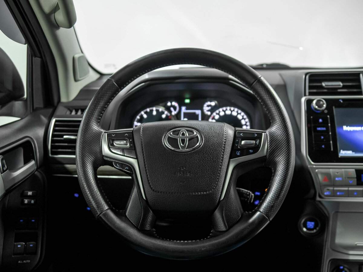 Купить Toyota Land Cruiser Prado, 2017, 296 680 км, фото №9