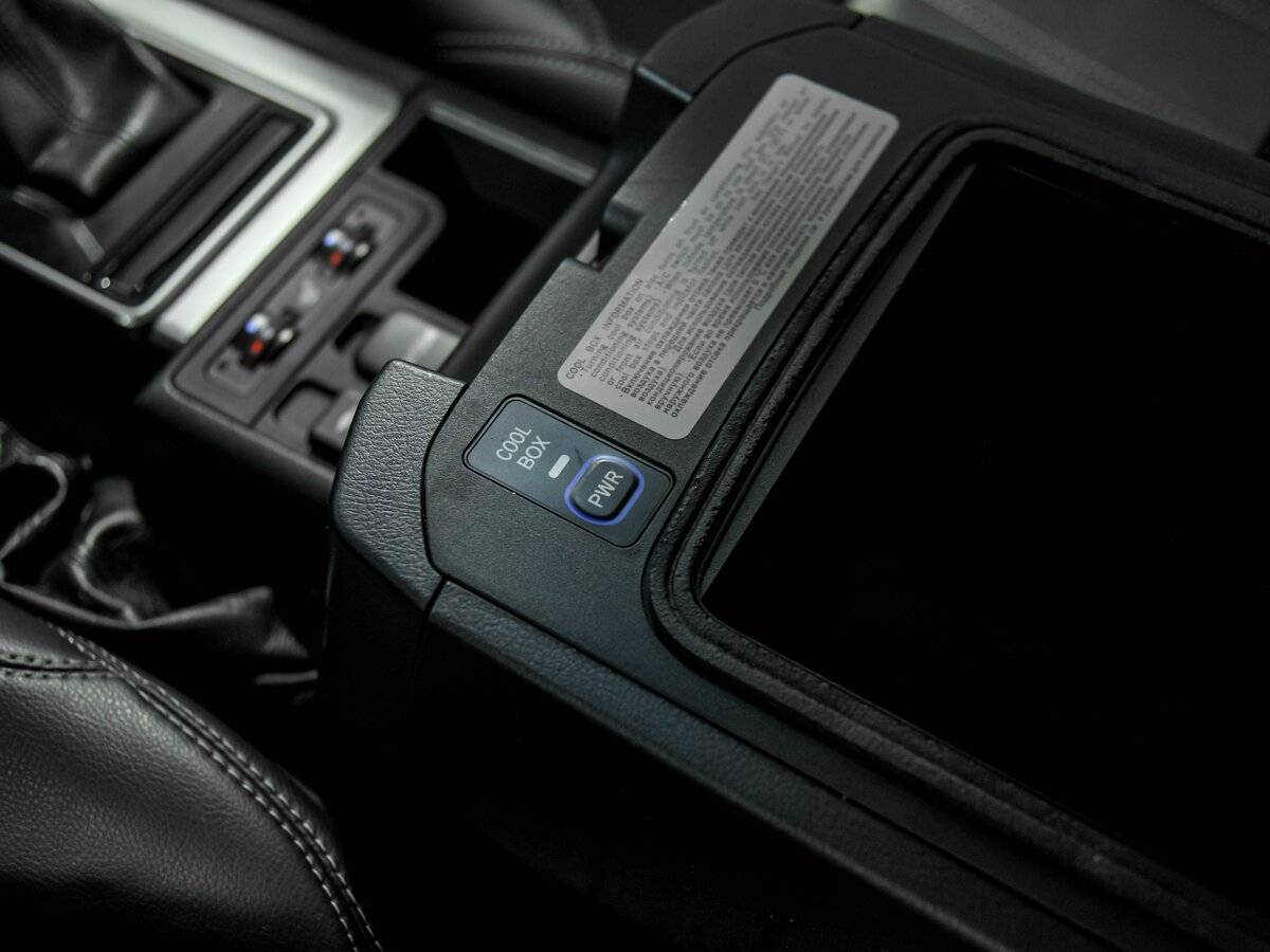 Купить Toyota Land Cruiser Prado, 2017, 296 680 км, фото №16