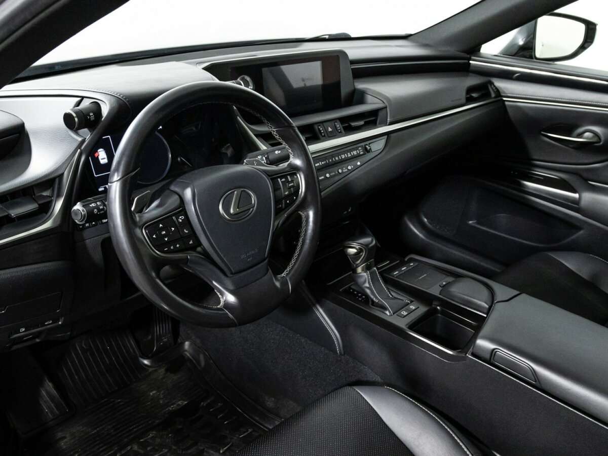 Купить Lexus ES 250, 2018, 101 673 км, фото №10