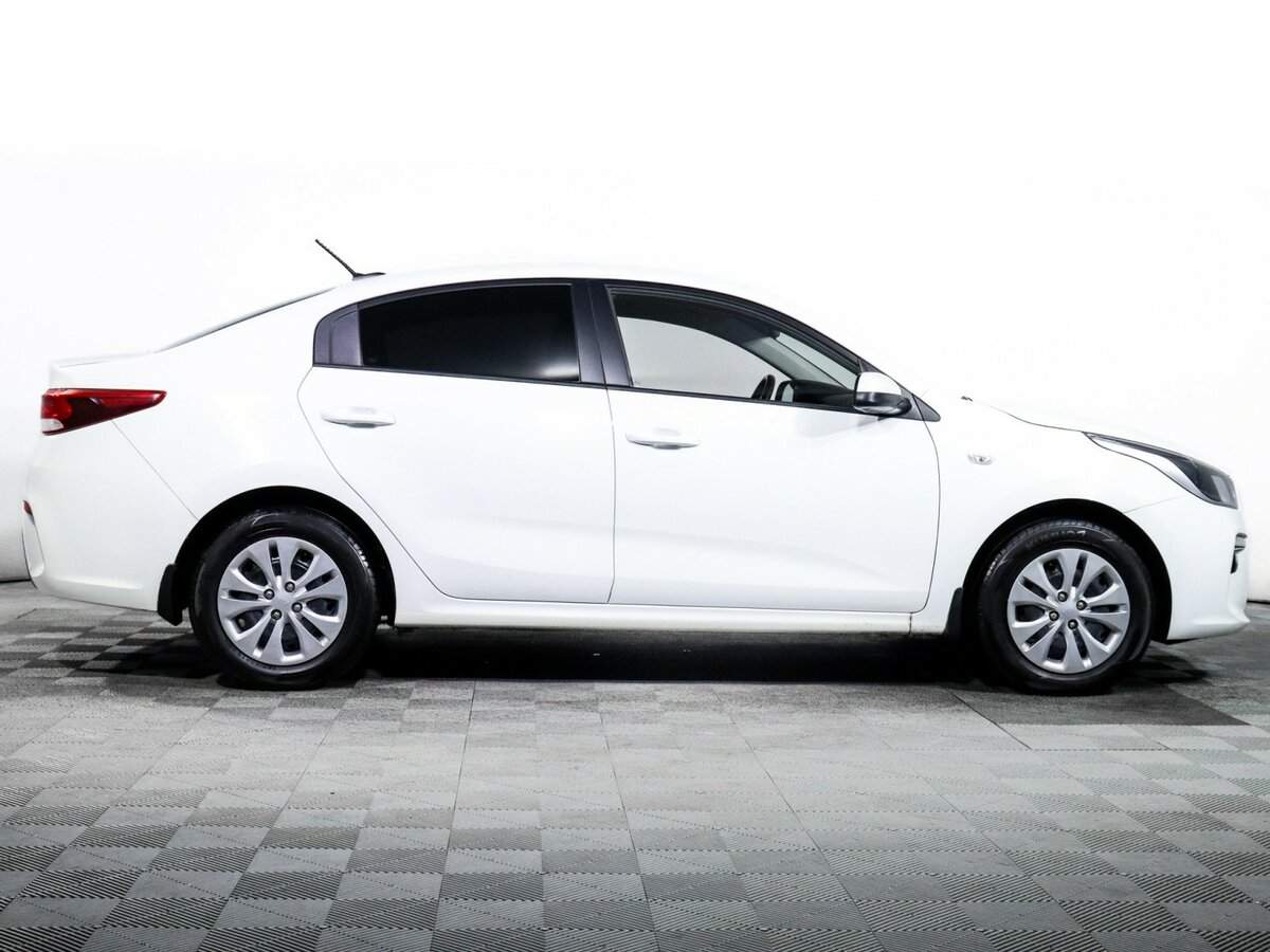 Купить Kia Rio, 2017, 102 979 км, фото №4