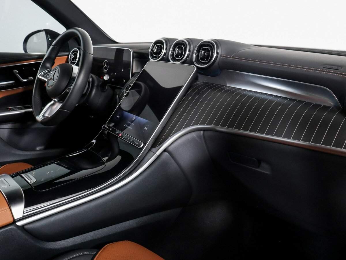 Купить Mercedes-Benz GLC 260 L, 2023, 12 615 км, фото №6