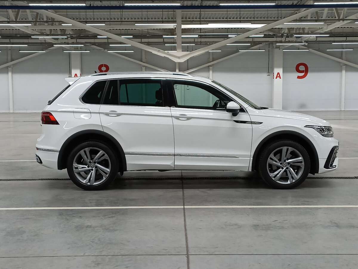 Купить Volkswagen Tiguan, 2021, 65 509 км, фото №4