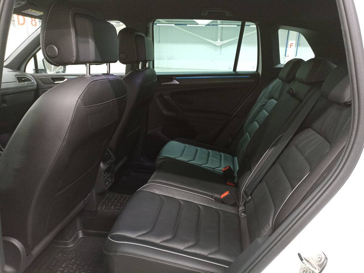 Купить Volkswagen Tiguan, 2021, 65 509 км, фото №12