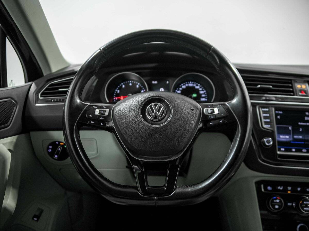 Купить Volkswagen Tiguan, 2017, 152 847 км, фото №8