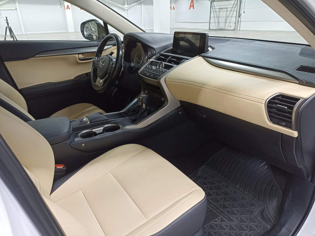 Купить Lexus NX 300, 2018, 97 871 км, фото №11