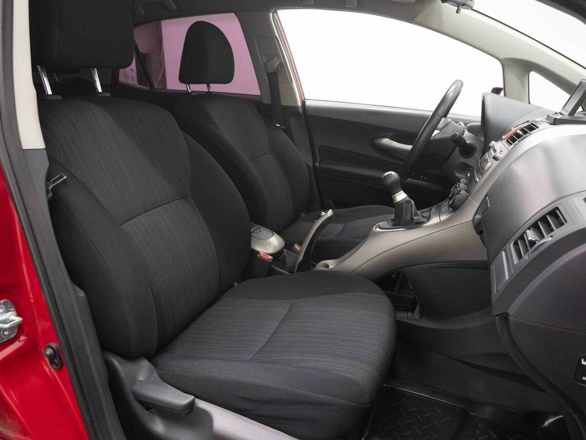 Купить Toyota Auris, 2008, 202 081 км, фото №12