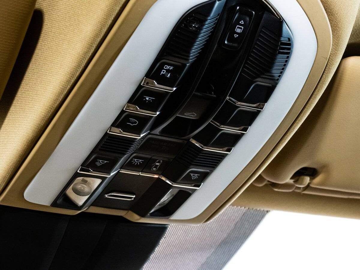 Купить Porsche Cayenne Diesel, 2016, 307 742 км, фото №12