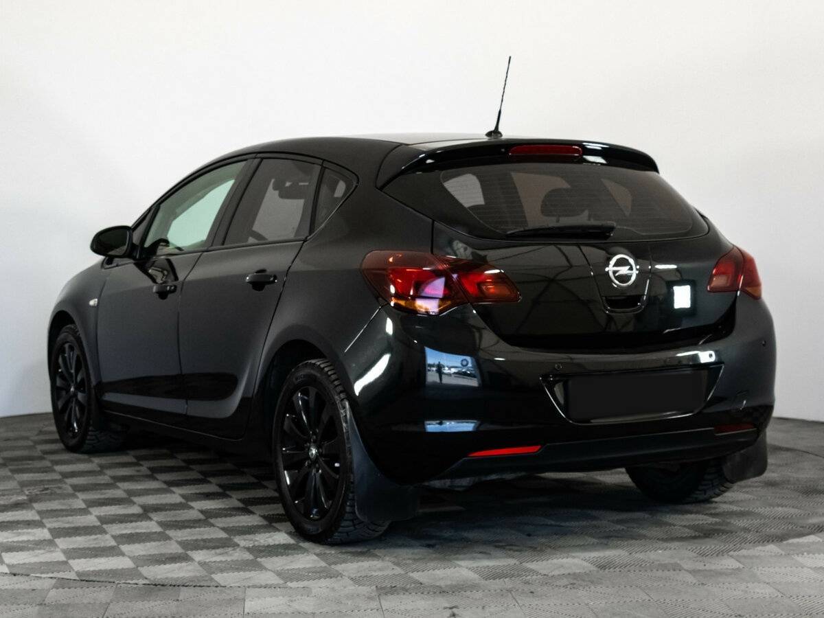 Купить Opel Astra, 2011, 153 174 км, фото №6