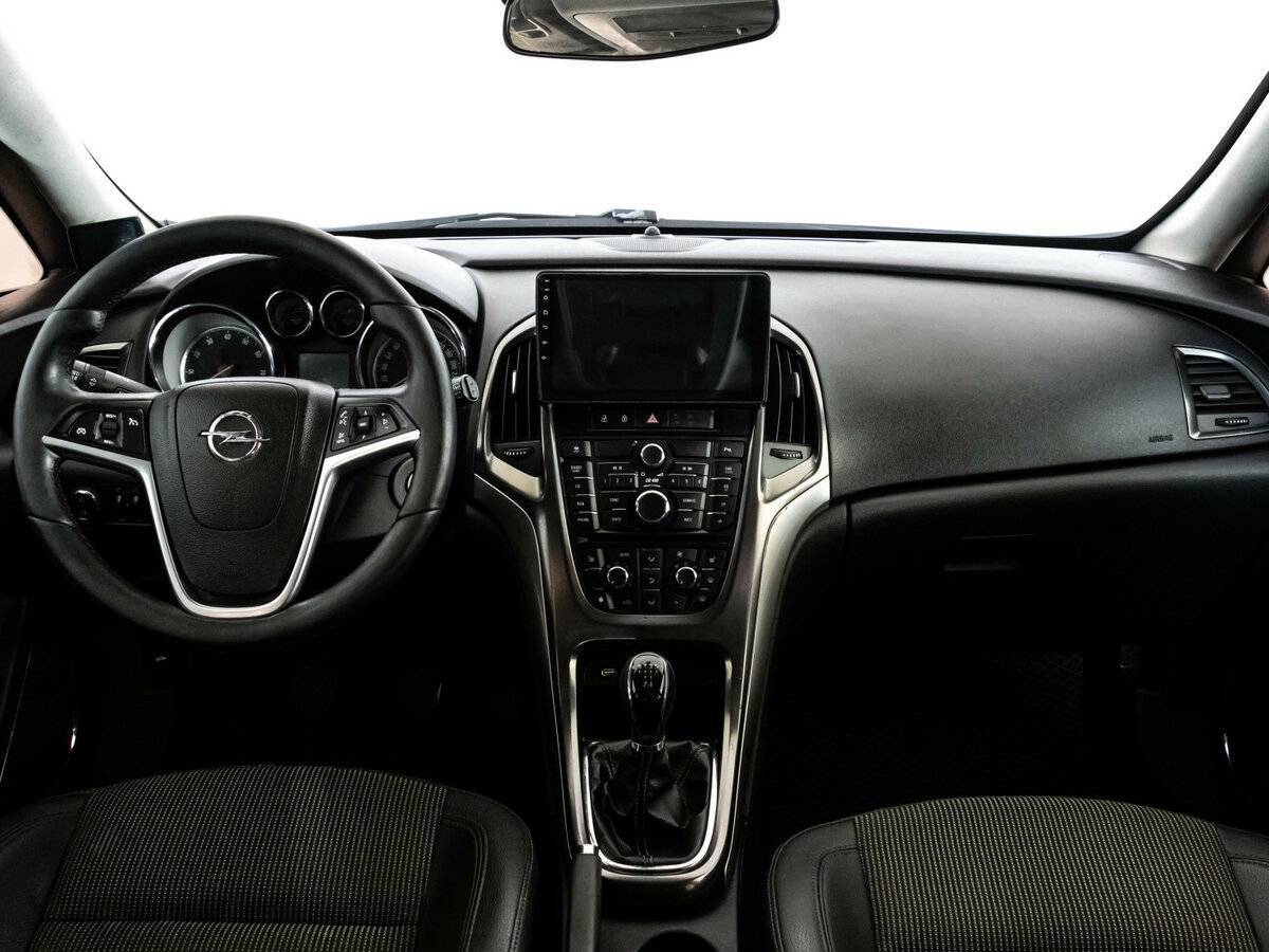 Купить Opel Astra, 2011, 153 174 км, фото №8