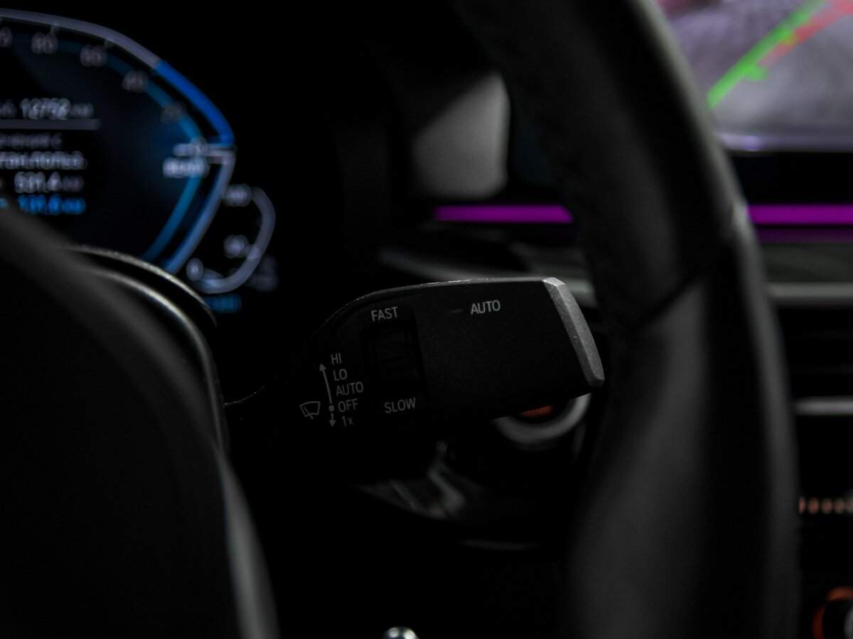 Купить BMW 5 серии 530e xDrive, 2022, 12 751 км, фото №11