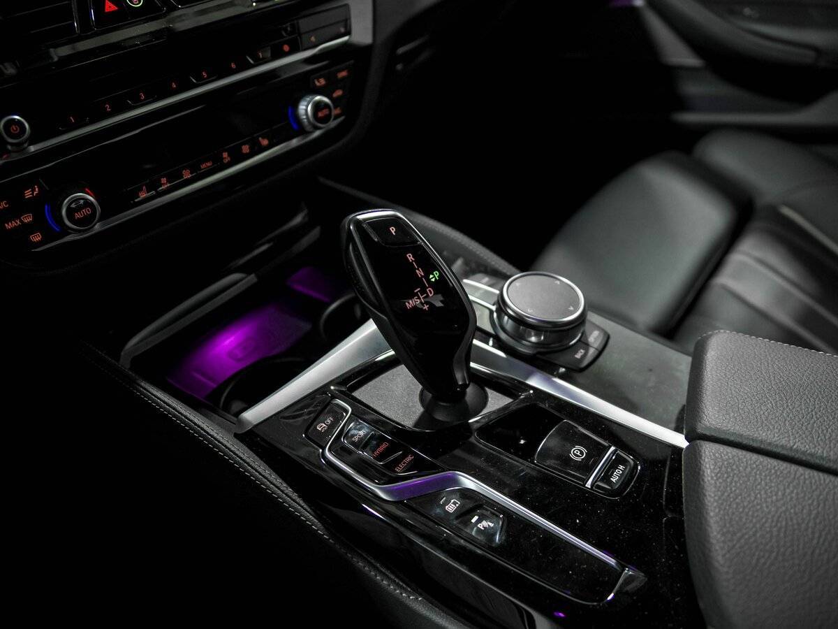 Купить BMW 5 серии 530e xDrive, 2022, 12 751 км, фото №15