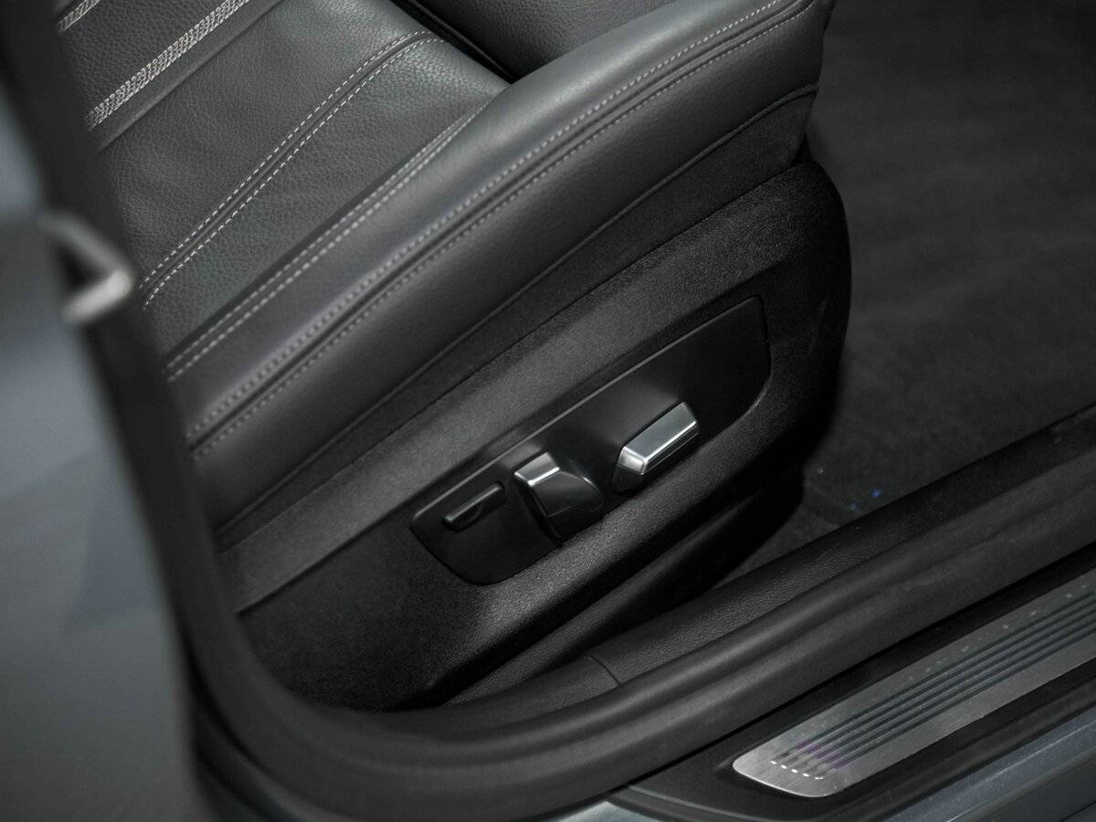 Купить BMW 5 серии 530e xDrive, 2022, 12 751 км, фото №23