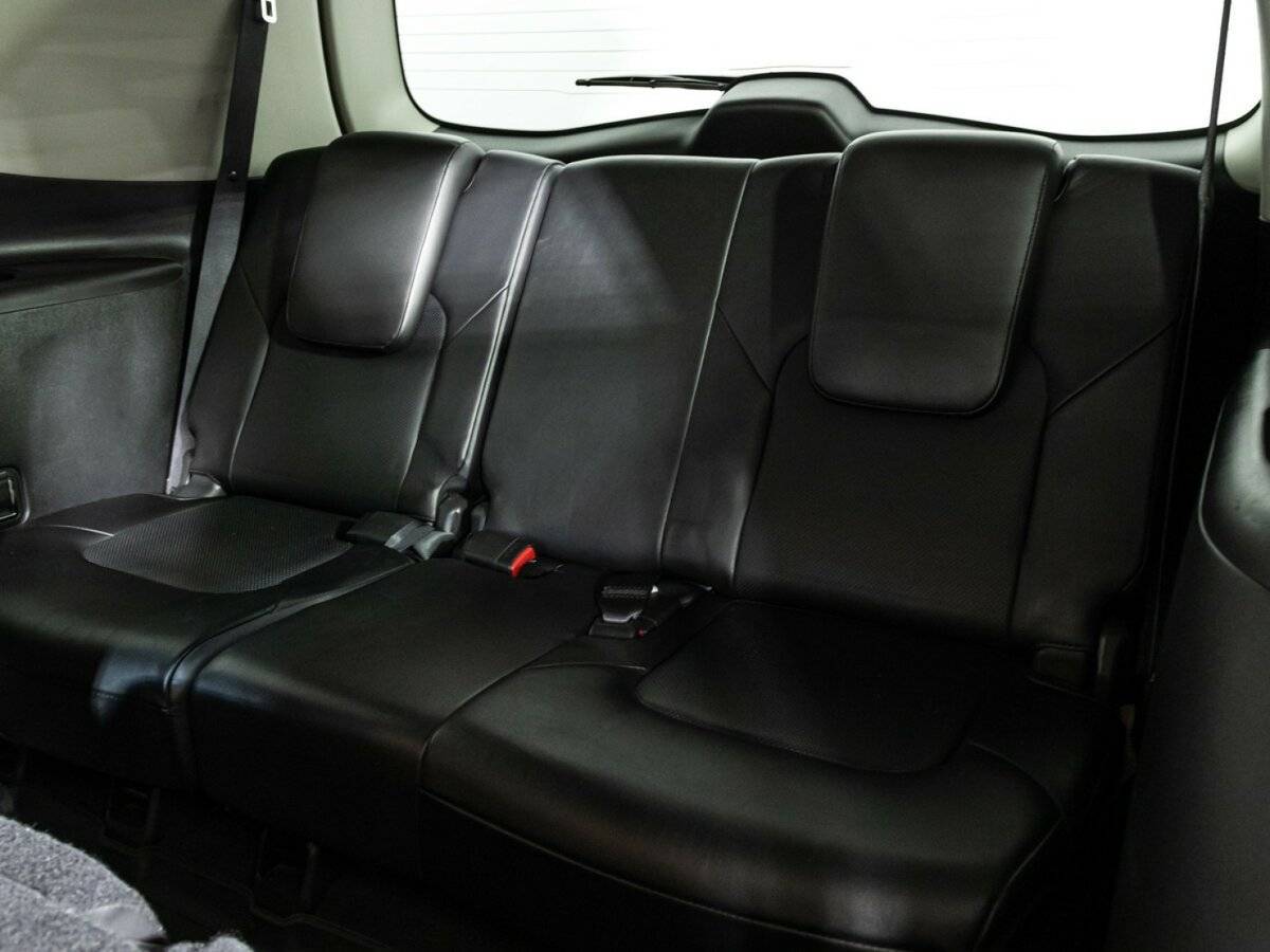 Купить Infiniti QX80, 2017, 129 877 км, фото №16