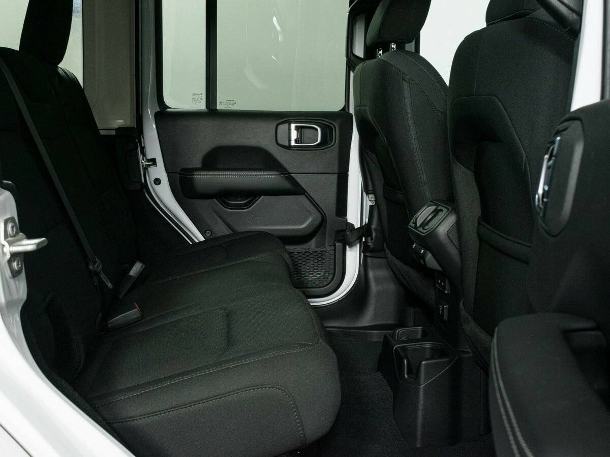 Купить Jeep Wrangler, 2022, 3 334 км, фото №12