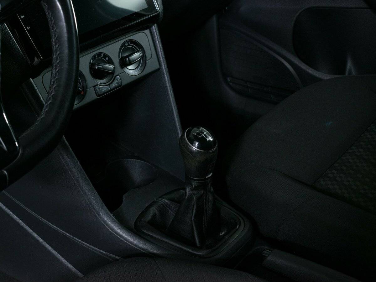 Купить Volkswagen Polo, 2018, 246 700 км, фото №13